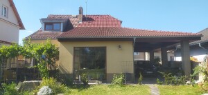 foto prodej dum pohled na dum ze zahrady 04